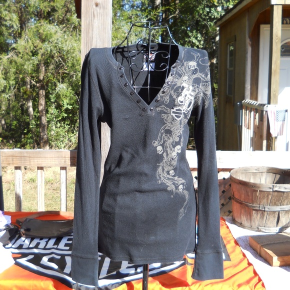 Harley-Davidson Tops - Harley-Davidson Long Sleeve T-Shirt